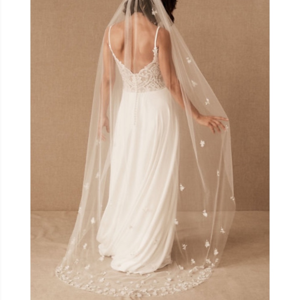 COPY - A.B. Ellie Rosalba Veil